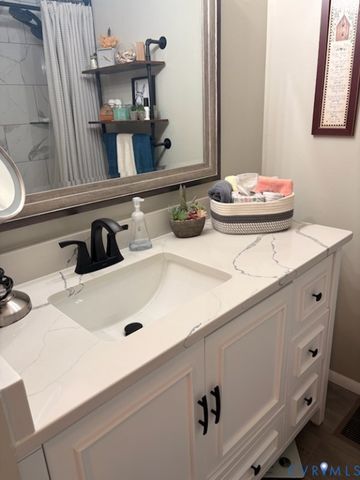 4900 Cord Ct, Glen Allen, VA 23060
