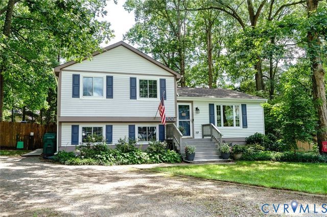 4900 Cord Ct, Glen Allen, VA 23060