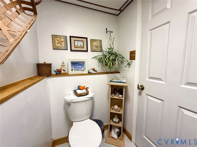 4900 Cord Ct, Glen Allen, VA 23060