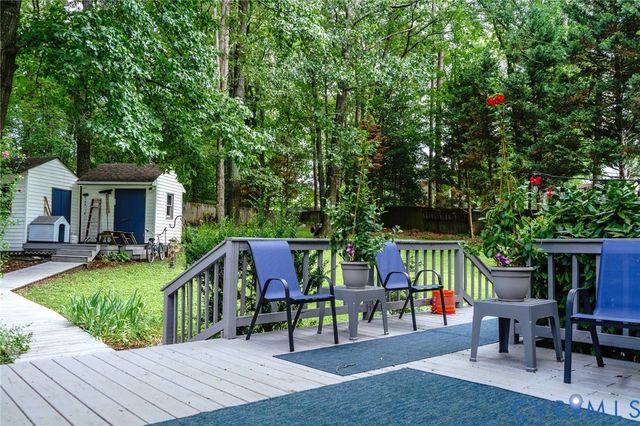 4900 Cord Ct, Glen Allen, VA 23060