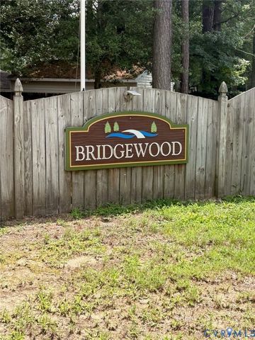 4900 Cord Ct, Glen Allen, VA 23060