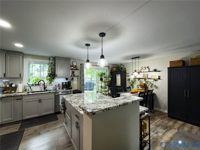 4900 Cord Ct, Glen Allen, VA 23060