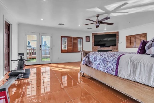 1324 E Turmont, Carson, CA 90746