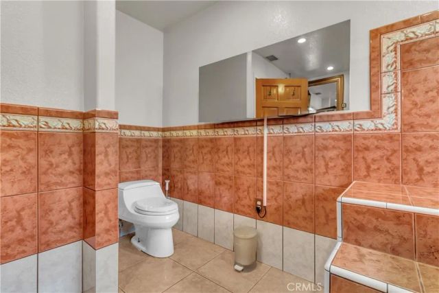 1324 E Turmont, Carson, CA 90746