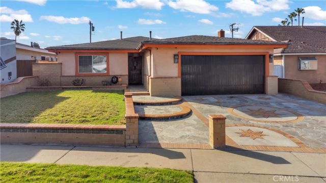 1324 E Turmont, Carson, CA 90746