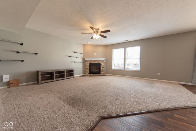 3244 Rolling Hill Drive, Columbus, IN 47201