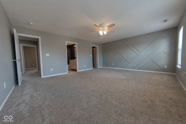 3244 Rolling Hill Drive, Columbus, IN 47201