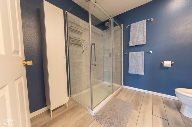 3244 Rolling Hill Drive, Columbus, IN 47201