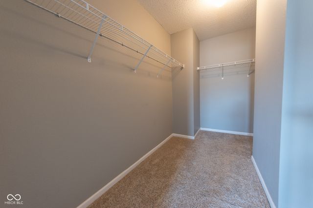 3244 Rolling Hill Drive, Columbus, IN 47201