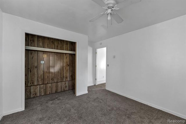 5720 Huron Street, Dearborn Heights, MI 48125