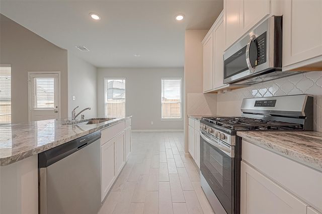 2923 Copper Falls Drive, Iowa Colony, TX 77583