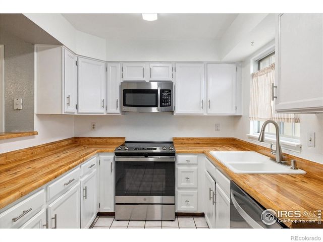 11951 E Kepner Drive, Aurora, CO 80012