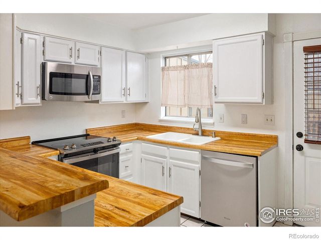 11951 E Kepner Drive, Aurora, CO 80012