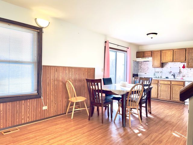 817 74th Street, Downers Grove, IL 60516