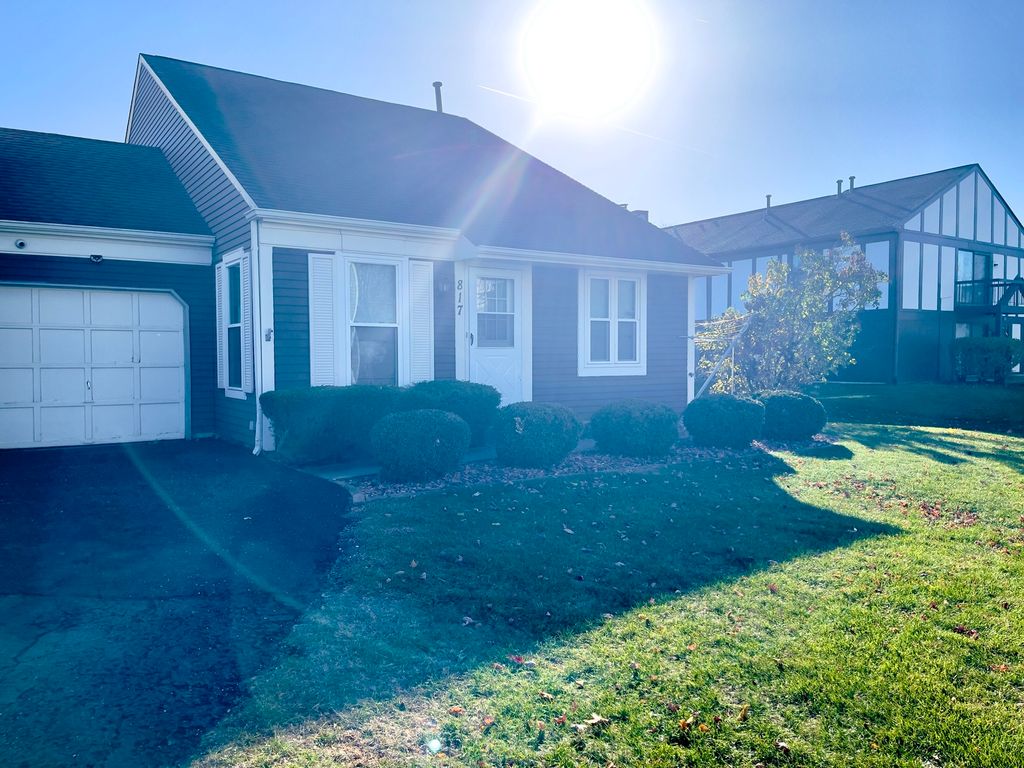 817 74th Street, Downers Grove, IL 60516