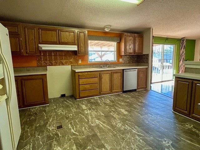 385 County Road 161, Streetman, TX 75859