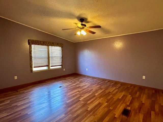 385 County Road 161, Streetman, TX 75859