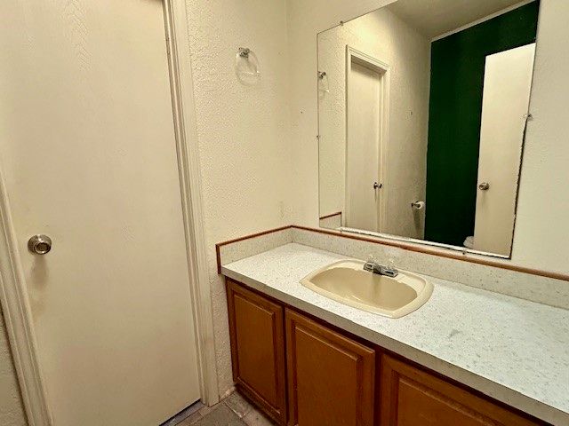 385 County Road 161, Streetman, TX 75859