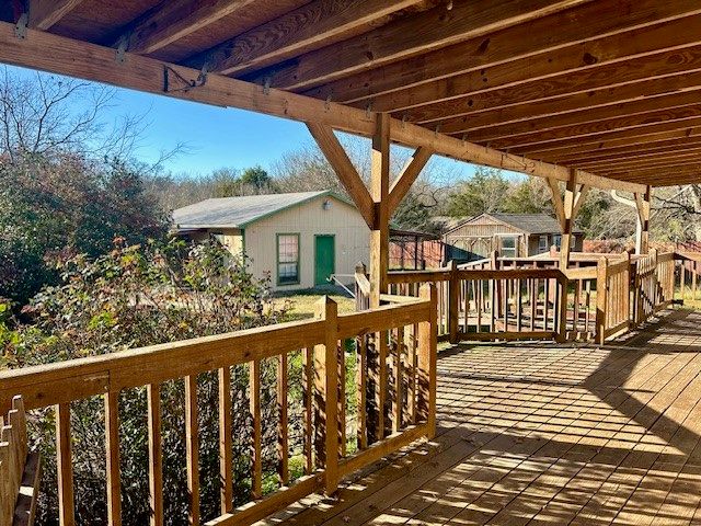 385 County Road 161, Streetman, TX 75859