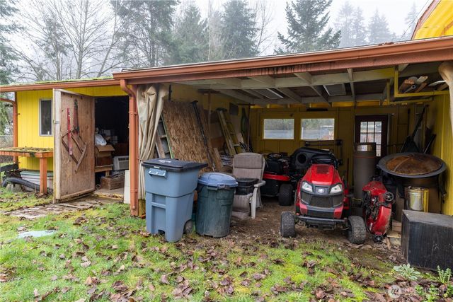 8611 Deodar Court SE, Yelm, WA 98597