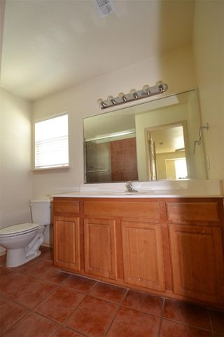 6912 Meador Ave A, Austin, TX 78752