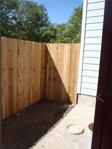 6912 Meador Ave A, Austin, TX 78752