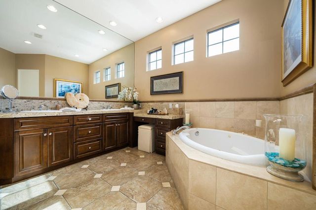 9 Via Haciendas, Rancho Mirage, CA 92270