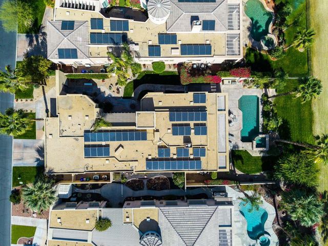 9 Via Haciendas, Rancho Mirage, CA 92270