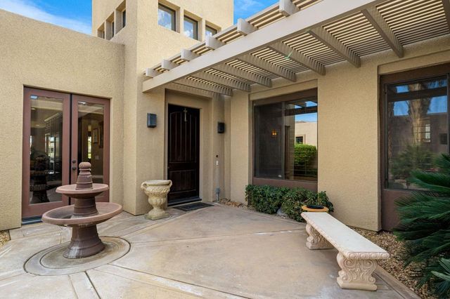 9 Via Haciendas, Rancho Mirage, CA 92270