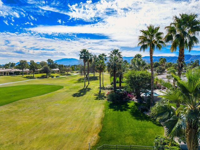 9 Via Haciendas, Rancho Mirage, CA 92270