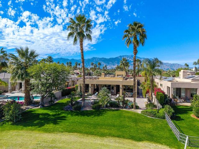 9 Via Haciendas, Rancho Mirage, CA 92270