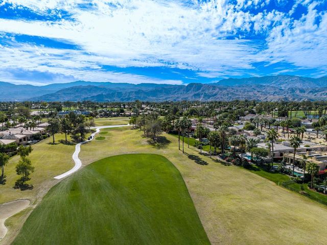 9 Via Haciendas, Rancho Mirage, CA 92270