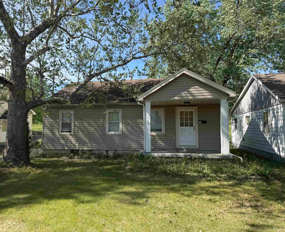 32 Tulip Avenue, Evansville, IN 47711
