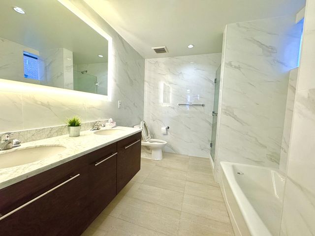 13646 41st Ave Unit 2A, New York City, NY 11355