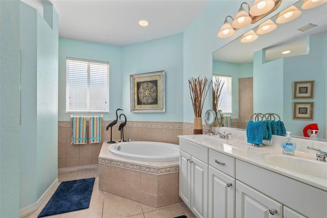 4462 LA FRANCE AVENUE, North Port, FL 34286