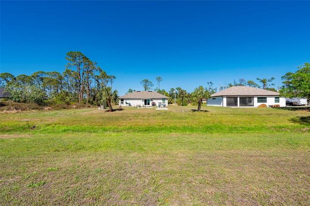 4462 LA FRANCE AVENUE, North Port, FL 34286