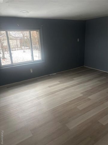 20246 Helen Street, Detroit, MI 48234