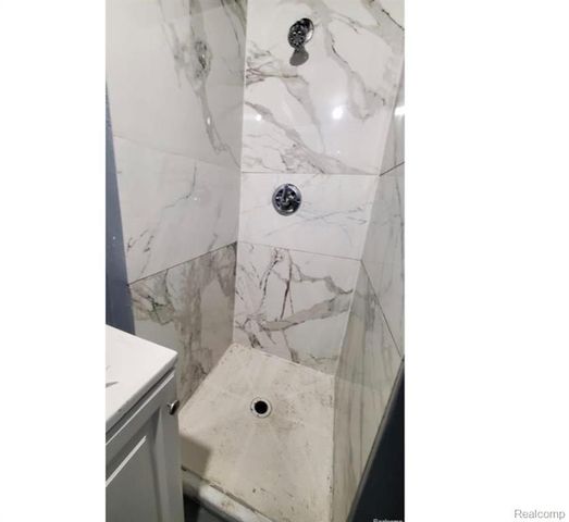 20246 Helen Street, Detroit, MI 48234