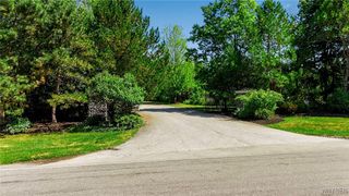 5129 Kraus Lane, Clarence, NY 14031