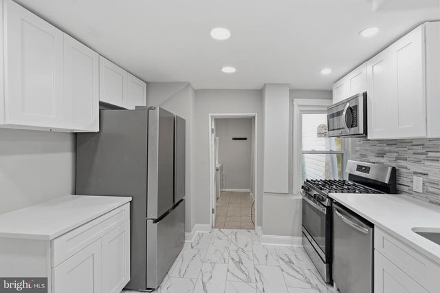 937 W LOMBARD ST, Baltimore, MD 21223