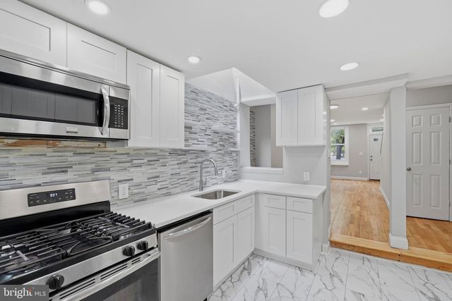 937 W LOMBARD ST, Baltimore, MD 21223