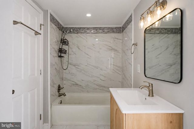 937 W LOMBARD ST, Baltimore, MD 21223