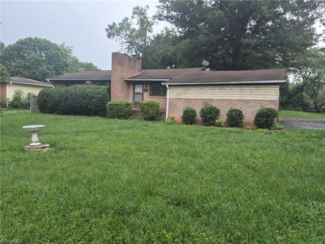 4013 Avera Avenue, Winston-salem, NC 27106