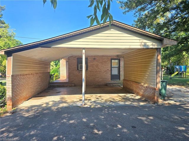 4013 Avera Avenue, Winston-salem, NC 27106