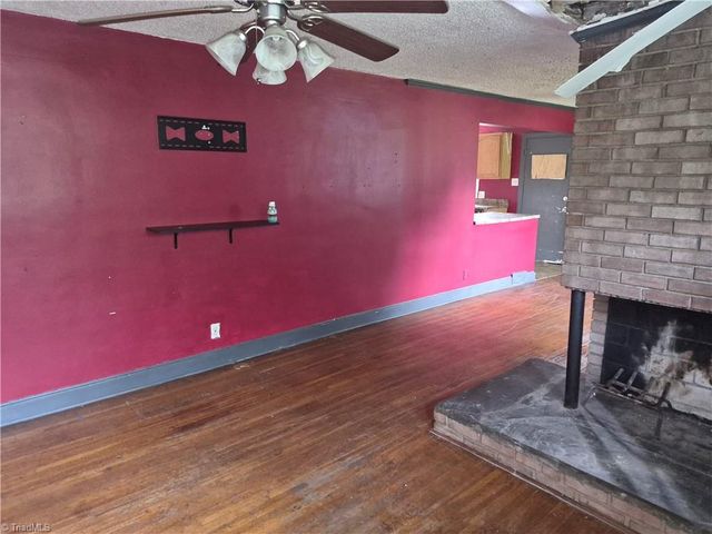 4013 Avera Avenue, Winston-salem, NC 27106