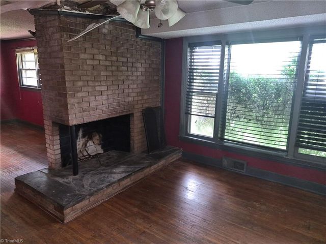 4013 Avera Avenue, Winston-salem, NC 27106