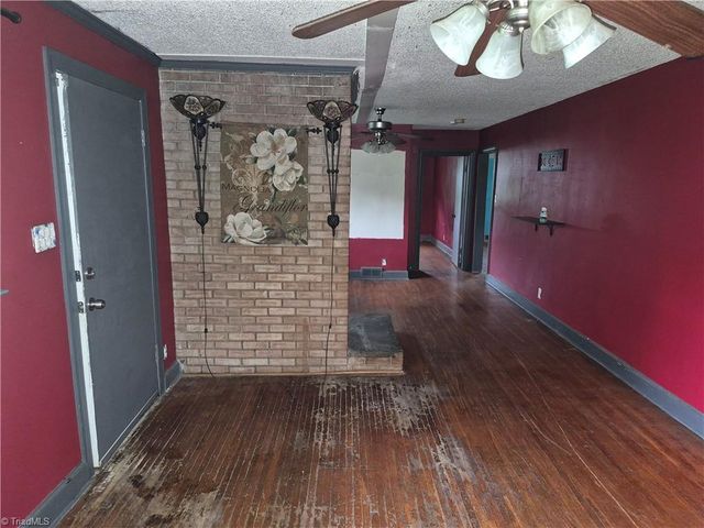 4013 Avera Avenue, Winston-salem, NC 27106