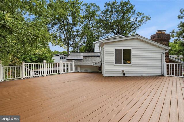 2617 N STEVENS ST, Alexandria, VA 22311
