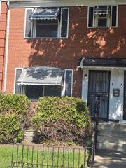 8457 S Bennett Avenue, Chicago, IL 60617