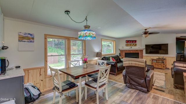 269 River Road, Benson, NY 12134